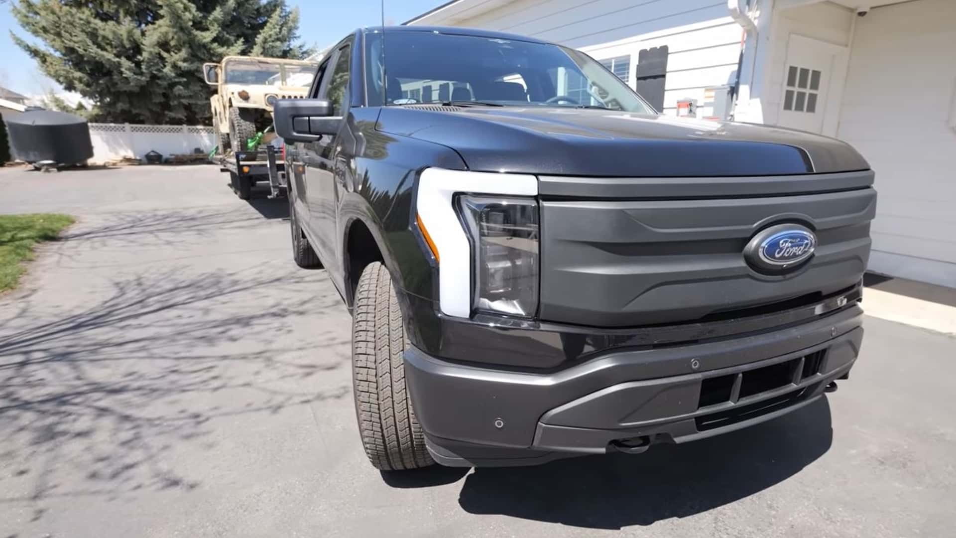 Maxing Out Ford F150 Lightning Electric Truck, Towing 10,700 Pounds